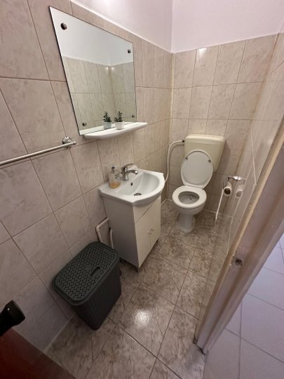 Tei,12 minute Metrou Bucur Obor, inchiriere apartament cu 3 camere.