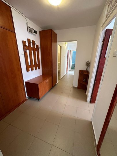 Tei,12 minute Metrou Bucur Obor, inchiriere apartament cu 3 camere.